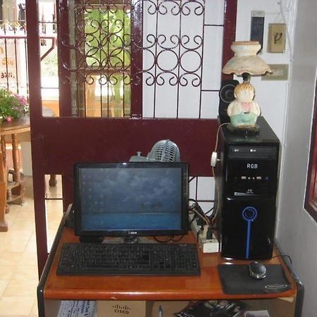 Sri Krung Guest House Phra Nakhon Si Ayutthaya Ngoại thất bức ảnh