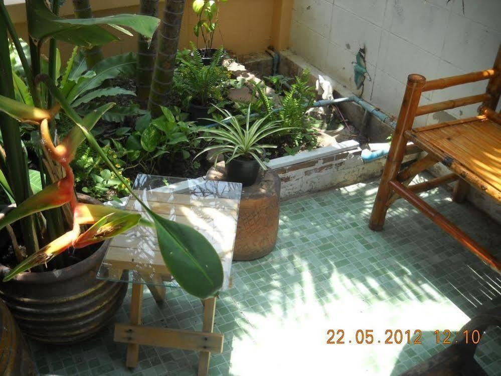 Sri Krung Guest House Phra Nakhon Si Ayutthaya Ngoại thất bức ảnh